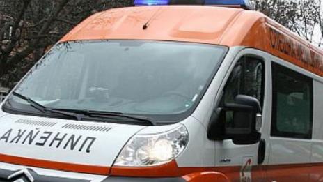 Дете и пенсионер пострадаха в катастрофи