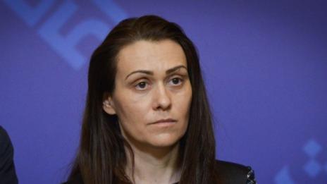 Гинка Върбакова: Който ми уронва престижа, на съд