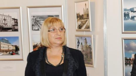 Агонията в парламента е пълна, смята Цачева  