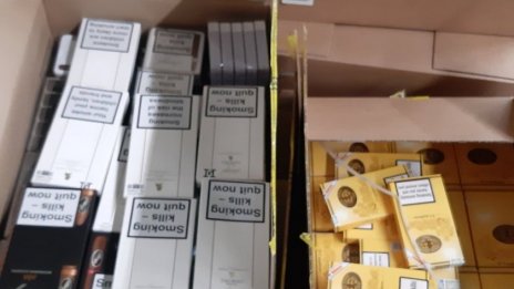 Митничари задържаха тир с над 3 т контрабандни цигари