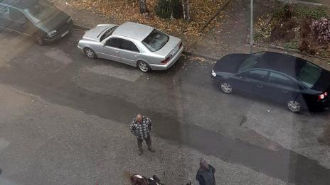 Да е Коледа, не е. Да е прасе – не е! Дядо гътна и закла крава пред блока си