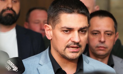 Радостин Василев поиска пълна забрана на хазартната дейност от частни оператори 