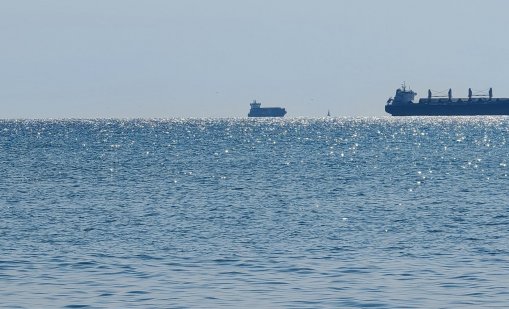 Експерт: Пристанищата във Варна и Бургас са жизненоважни за българската икономика