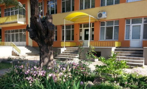 Две деца избягаха от детска градина