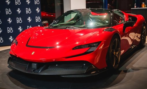 A Ferrari Night: За пръв път в България Bang & Olufsen разкри новата си серия, вдъхновена от Ferrari