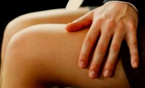 Мъж е обвинен в блудство с 13-годишна в автобус