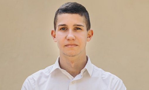 18-годишен е "Будител на годината