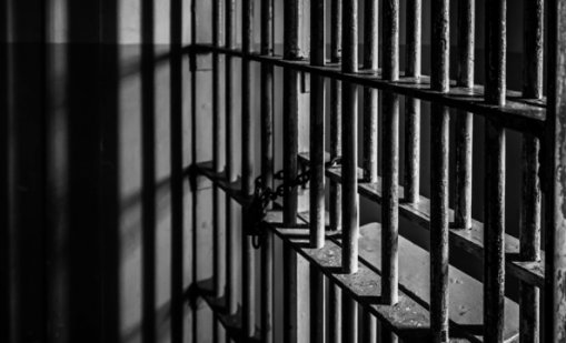 Апелативният съд във Варна отхвърли искането на обвинен в грабеж за по-лека мярка