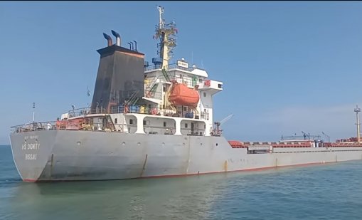 Спасените моряци от потъналия край Крапец кораб пристигнаха във Варна