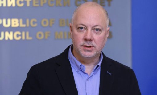 Желязков: Няма да вдигаме данъци и осигуровки