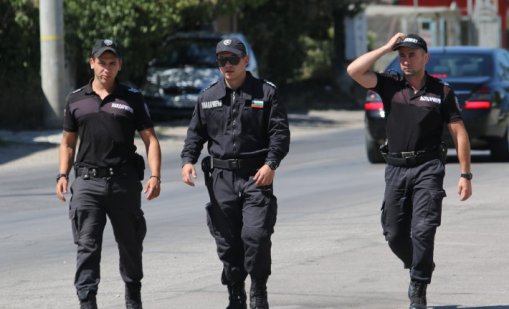 4-годишно дете вдигна на крак полицията в Слънчев бряг