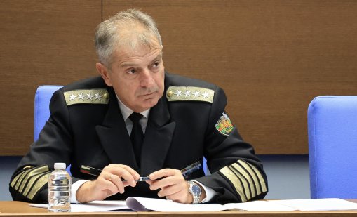 Емил Ефтимов: България не е във война и е защитена