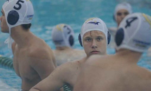 Ватерполният „Комодор” с победа и минимална загуба в столицата