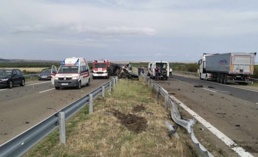 "Войната" по пътищата няма край! Тежка катастрофа взе две жертви на АМ "Тракия"
