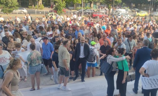 Готвят втори протест срещу арестите в община Варна