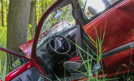 27-годишен шофьор пострада тежко при катастрофа в Прохода на Републиката