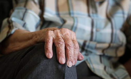 Повече от 360 000 българи работят и след пенсия