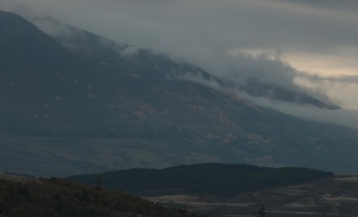 Температурите тръгват надолу през следващите дни