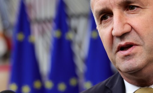 Радев: Логично е атаките да идват от Русия, няма как Украйна да атакува собствените си кораби