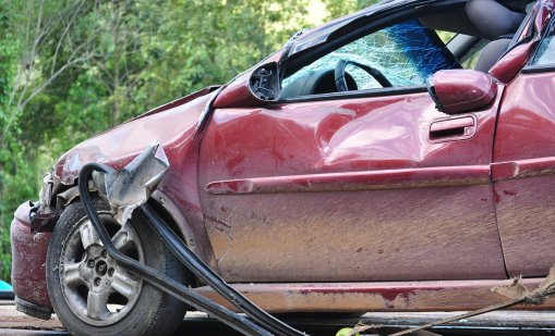 Заради катастрофа е ограничено движението в изпреварващата лента на АМ "Хемус" към Варна 