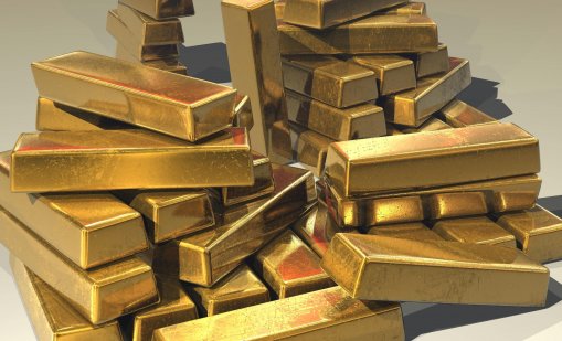 Рекорд! Цената на златото премина 4 000 долара