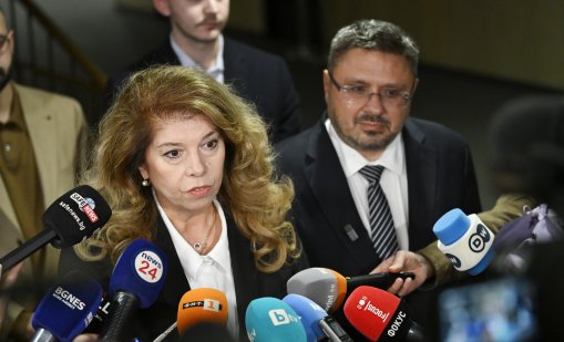 Йотова за балотажа: Посланията ни за подкрепа са към всички български граждани