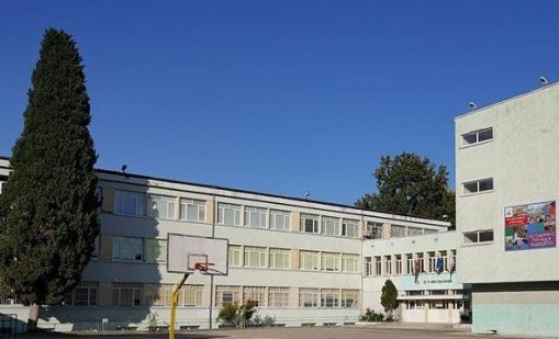 Вдигат паметник на Любен Каравелов в "Аспарухово"