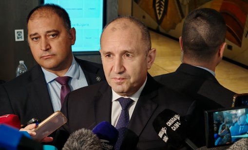 Радев: Задача на правителството е да няма криза на горивата 