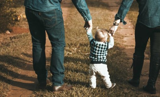 Търсят нови приемни семейства във Варна