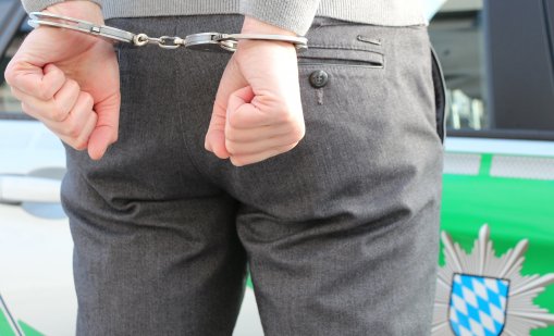 Извършител на близо 60 престъпления е задържан при специализираната акция във Варна