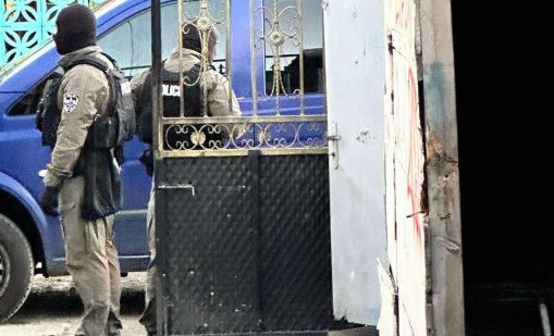 В Бургас почерня от полиция