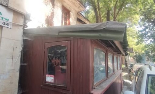 Премахнаха емблематично заведение във Варна. Било незаконно!