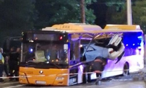 Погребаха д-р Иса Али 45 дни след зверската катастрофа, в която бе убит