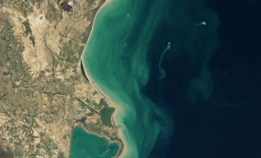 Призрачен остров се появи и изчезна в Каспийско море (СНИМКИ)
