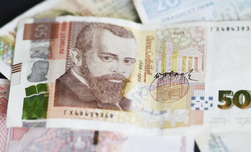 11 варненци ще получат еднократни социални помощи, 8 се опитаха да измамят системата