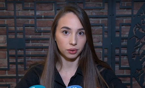 Ива Михайлова се прибра в България