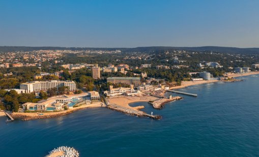Фестивалът „Варненско лято“ гостува в курорта „Св. св. Константин и Елена“ с три концерта