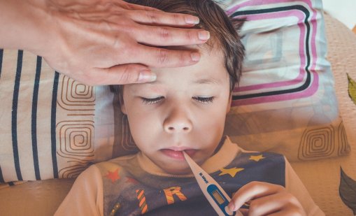 Епичен за сезона вирус със стомашно-чревни неразположения върлува сред децата 