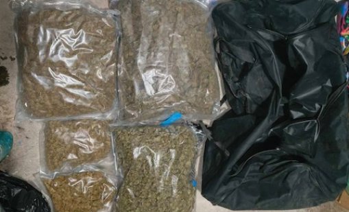 Акция: Разбиха две наркобази, 64 души са задържани