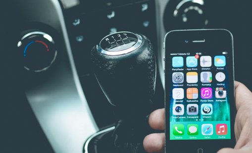 Варненец с апел: Ако не можеш да си купиш хендсфри за 15 лв., поне уважавай живота на другите