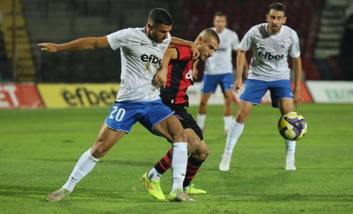 Капитанът на Спартак Деян Лозев ще е аут до Нова година