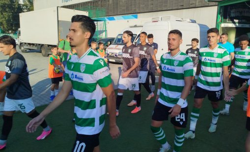 Черно море "удави" Берое с 4:0 във Варна