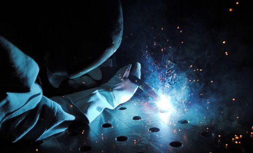 Кои са професиите за които работодателите дават тлъсти заплати? 