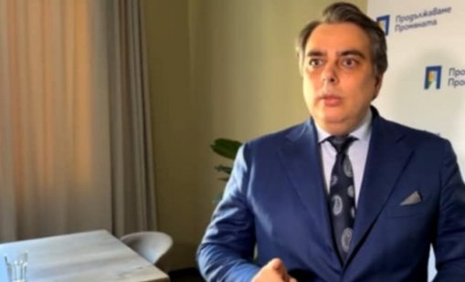 Асен Василев: КПКОНПИ е влязла в община Варна по разпореждане на Пеевски