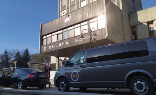 Атанасов: ГЕРБ да каже какво се случва в община Варна!