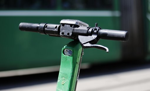 За четири часа хванаха 171 тротинеткаджии в нарушение