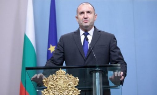 Радев наложи вето на измененията в Закона за ДАНС