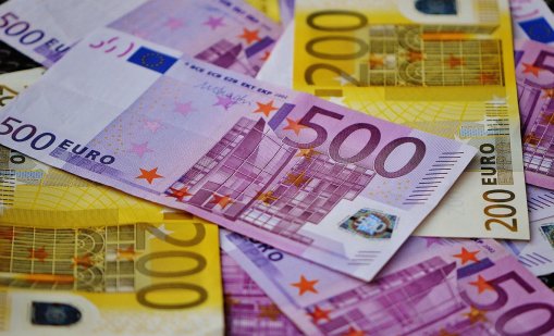 1 млрд. евро губят хората и бизнеса заради вдигането на осигуровките и данъка върху дивидента 