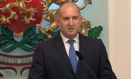 Радев: Дълго таеното недоволство на българите се изля на площадите