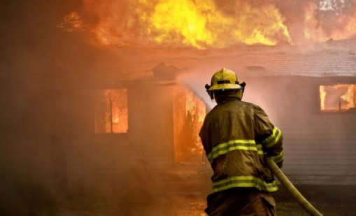 Евакуираха сграда в София заради пожар